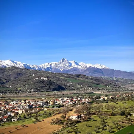 Iacobhouse, Casa Con Giardino Esclusivo E Parcheggio Privato Con Vista Sul Gran Sasso