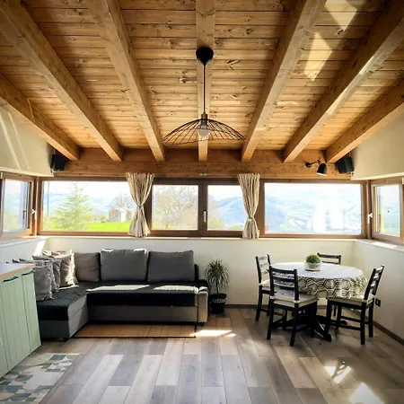 Iacobhouse, Casa Con Giardino Esclusivo E Parcheggio Privato Con Vista Sul Gran Sasso Apartamento Castelbasso