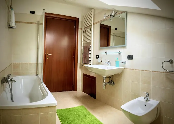 Daire Iacobhouse, Casa Con Giardino Esclusivo E Parcheggio Privato Con Vista Sul Gran Sasso Castelbasso