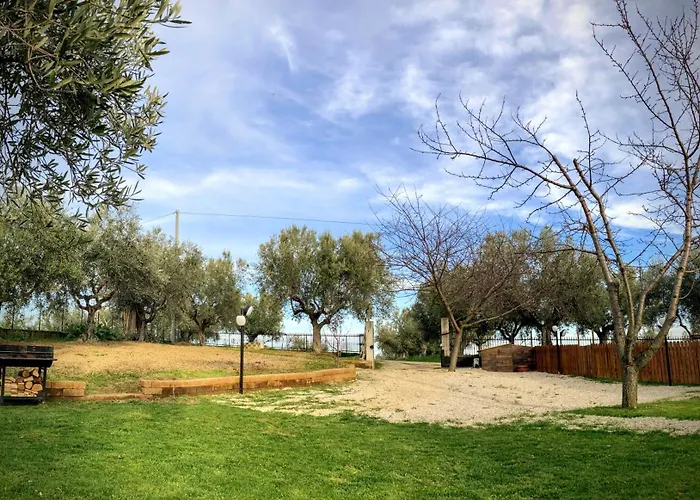 Apartman Iacobhouse, Casa Con Giardino Esclusivo E Parcheggio Privato Con Vista Sul Gran Sasso